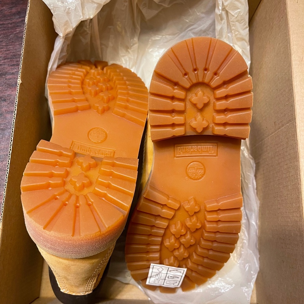 Boys Timberland boots